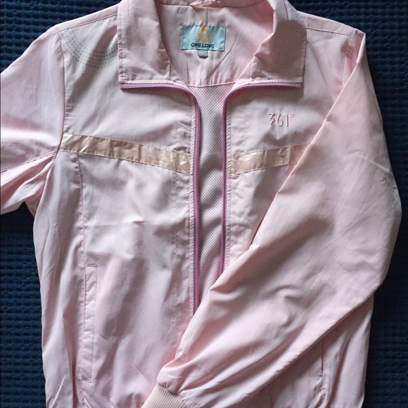 Pink jacket - Picture 2 of 3